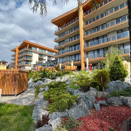 Hotelovy Alfred C406 דירה