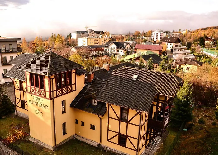 Hotelovy Alfred C406 Apartment *